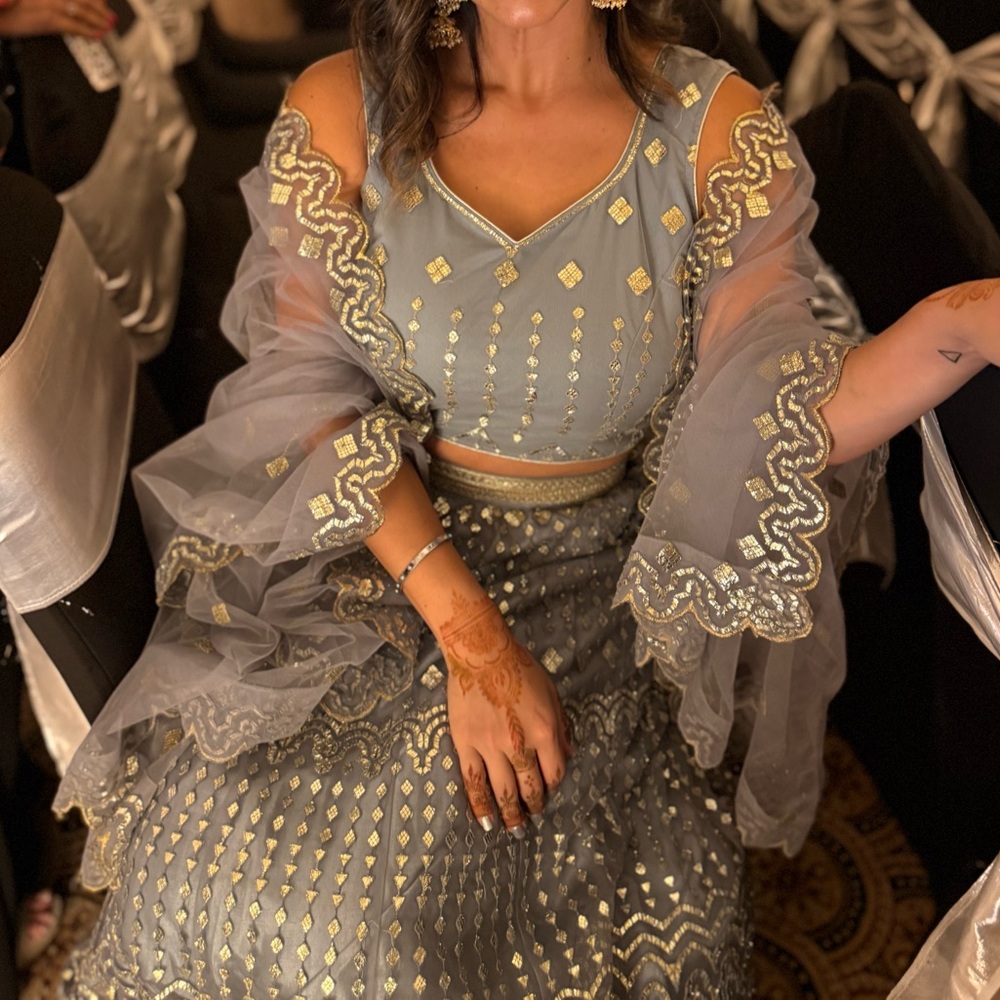 Lehenga dress - Picture 2 of 2